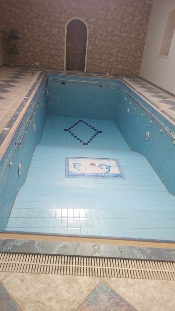 شركة كشف تسربات المياه بالرياض عزل خزانات واسطح (تقرير معتمد)